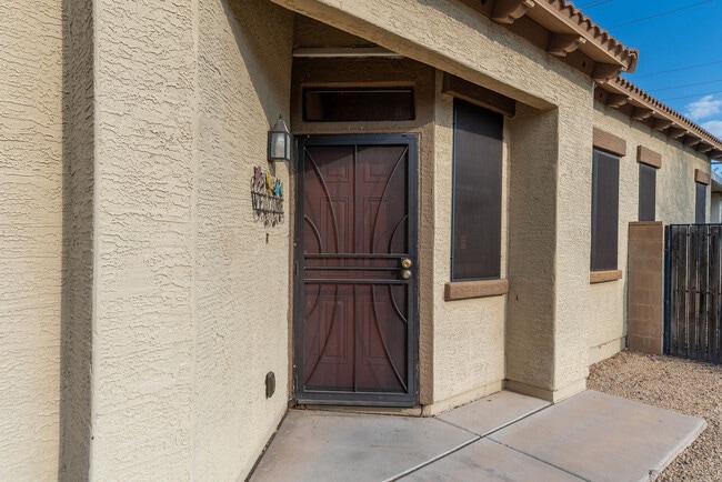 Building Photo - 3422 E University Dr