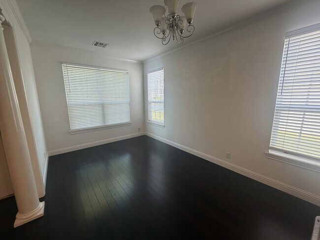 Building Photo - 3325 Chardonnay Ln