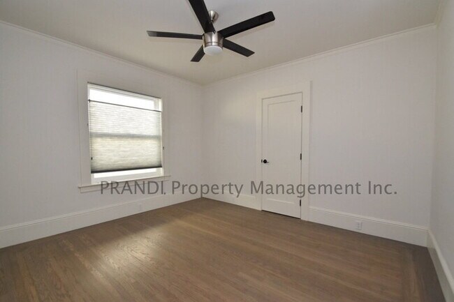 Building Photo - 1533 4th St