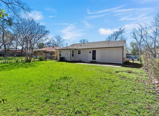 Building Photo - 2315 Housley Dr