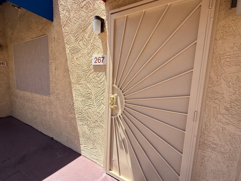 Building Photo - 12221 W Bell Rd