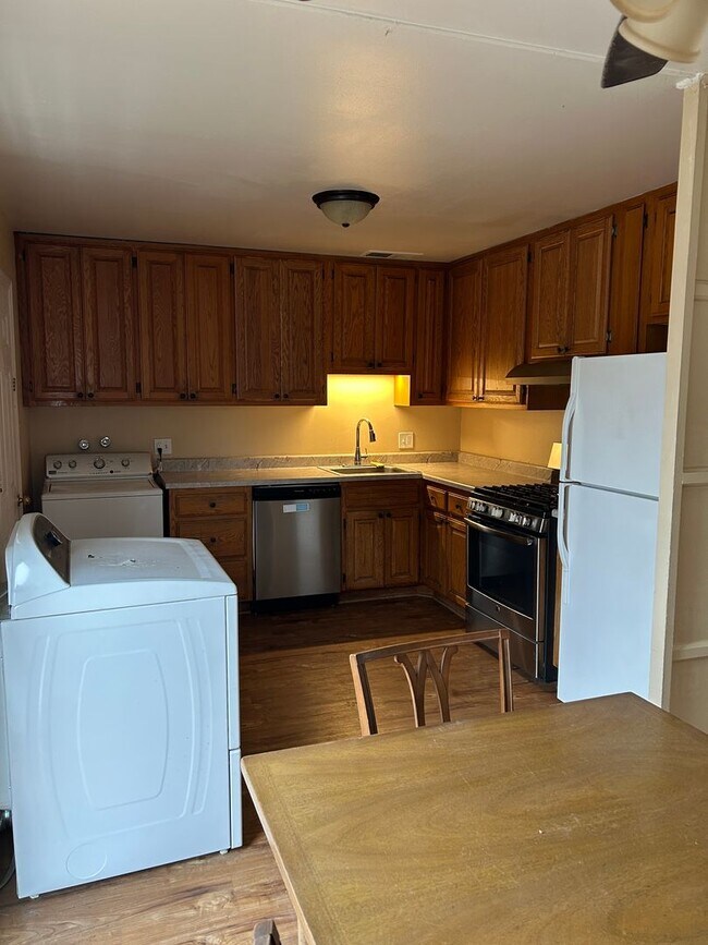 Building Photo - **SPARKS HOME**