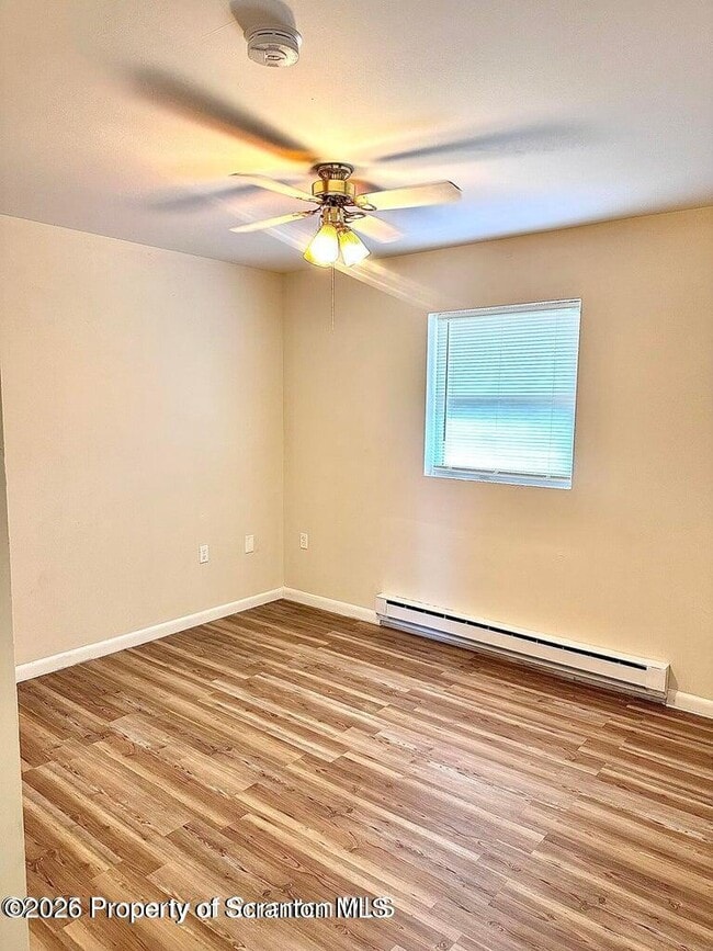 Building Photo - 1213 Lori Dr