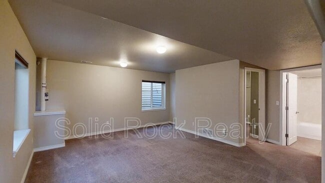 Building Photo - 6161 Kingdom Vw