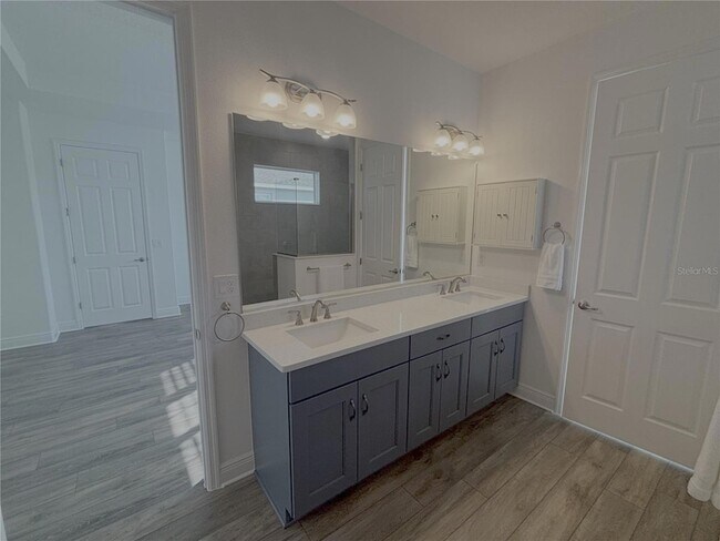 Building Photo - 9764 SW 81st Ln