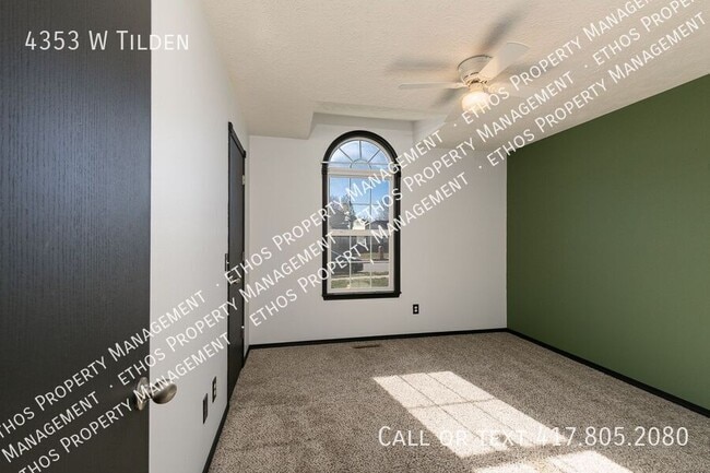 Building Photo - 4353 W Tilden-