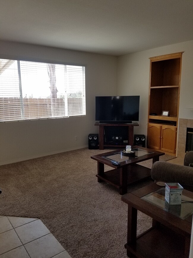 Building Photo - For rent in Alpine, CA 3br / 2bath house f...
