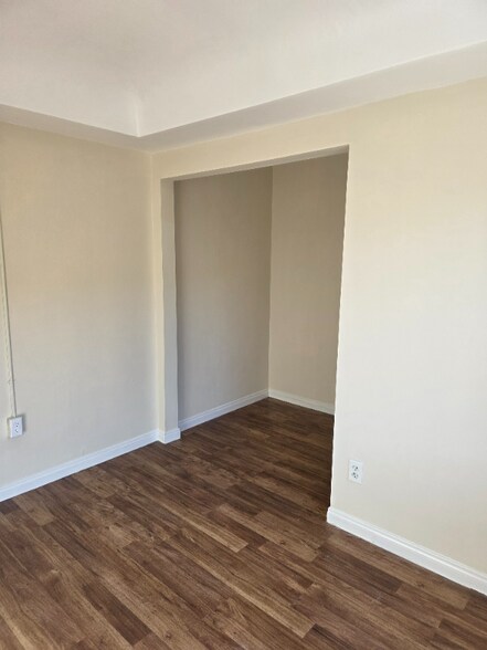 Building Photo - 1087 Leighton Ave