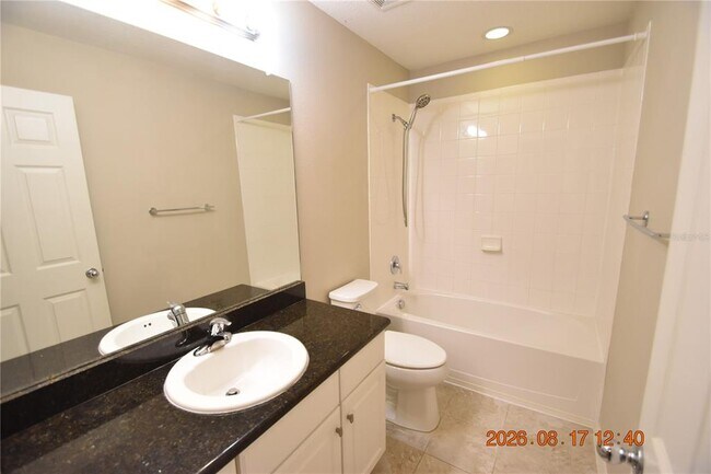 Building Photo - 7031 Woodchase Glen Dr