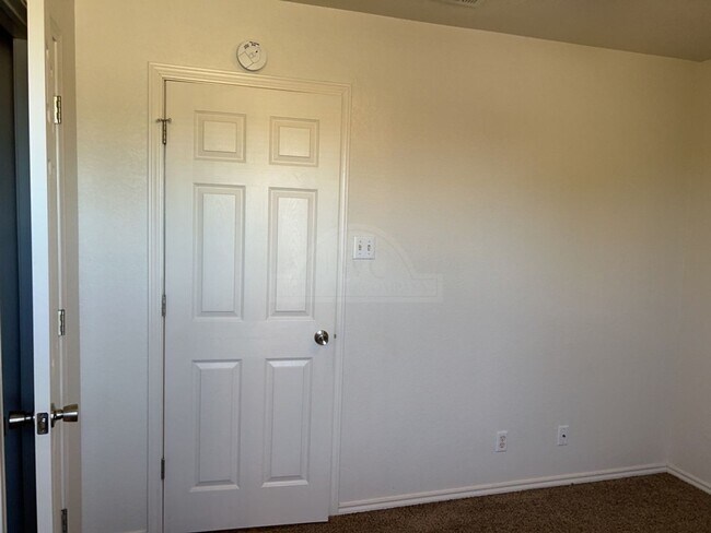 Building Photo - 900 McDaniel Cir