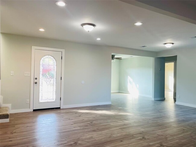 Building Photo - 1032 Hoke Smith Dr