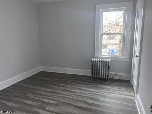 Building Photo - 52 Thomas St