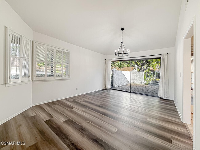 Building Photo - 655 Arroyo Oaks Dr