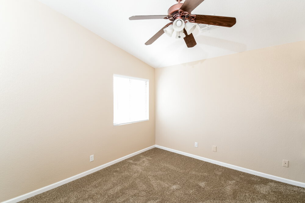 Building Photo - 810 E Rossi Ct