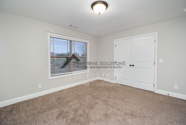 Building Photo - 1135 Salem Rd