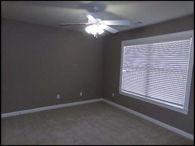 Building Photo - 7 Epernay Cir