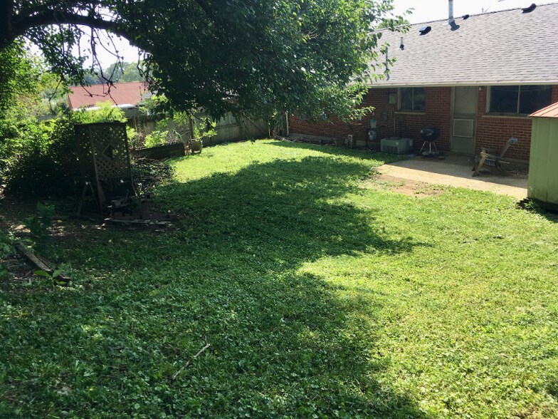 Building Photo - 5914 Harshmanville Rd