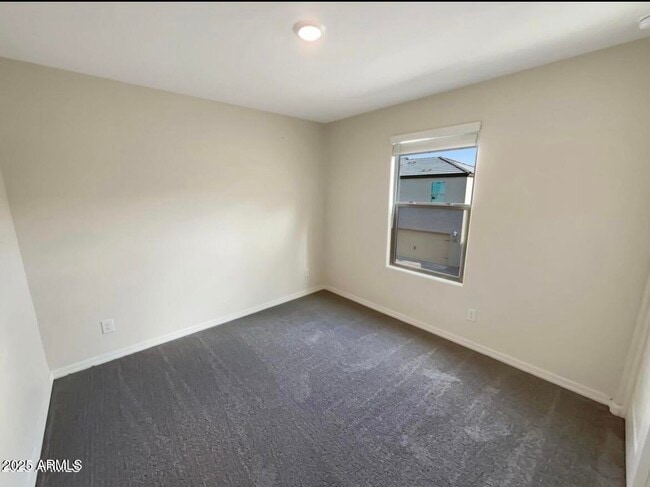 Building Photo - 8065 W Agora Ln