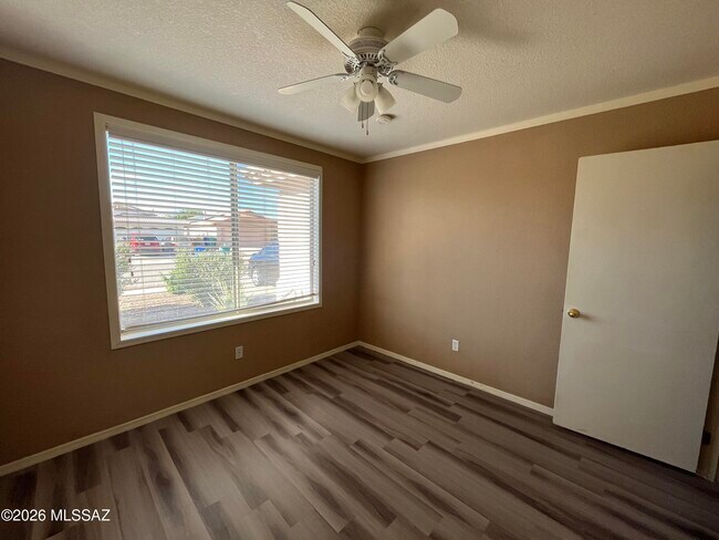 Building Photo - 9172 E Corte Arroyo Oeste
