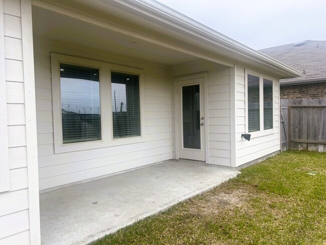 Building Photo - 21018 Belmont Village Wy