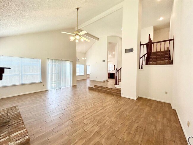Building Photo - 14802 Chetland Pl Dr