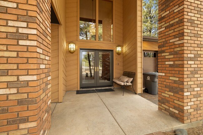 Building Photo - One of the Best Rental Opportunities In All of Flagstaff located in Lakeside Acres