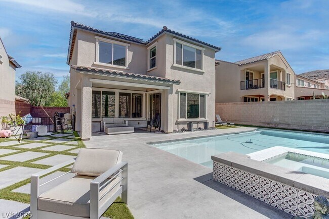 Building Photo - 12735 Coastline Shadow St