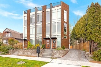 Building Photo - Exceptional 2 bdrm+office Modern Townhome