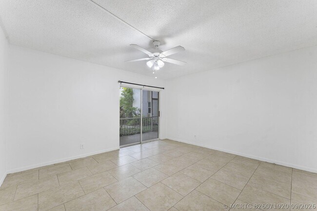 Building Photo - 632 NW 13th St