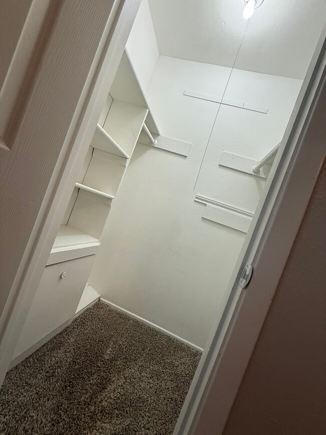 Building Photo - 23430 Cimber Ln