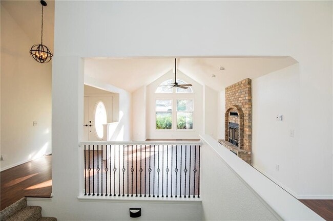 Building Photo - 8165 Old White River Rd