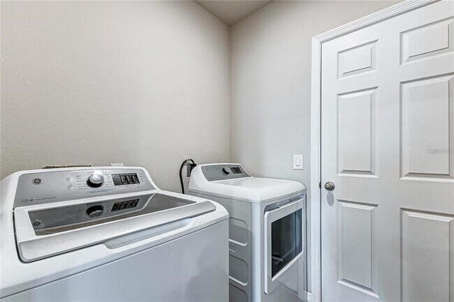 Building Photo - 3511 Monaco Ln