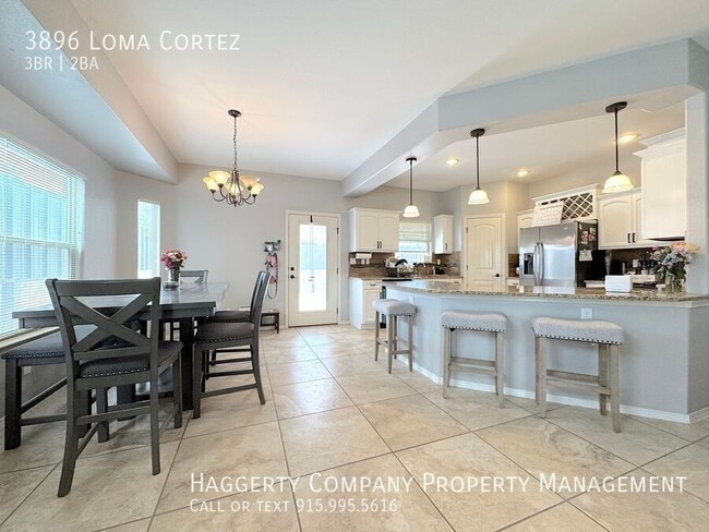 Building Photo - 3896 Loma Cortez Dr