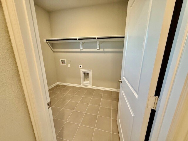 Building Photo - 2288 Clf Spgs Dr