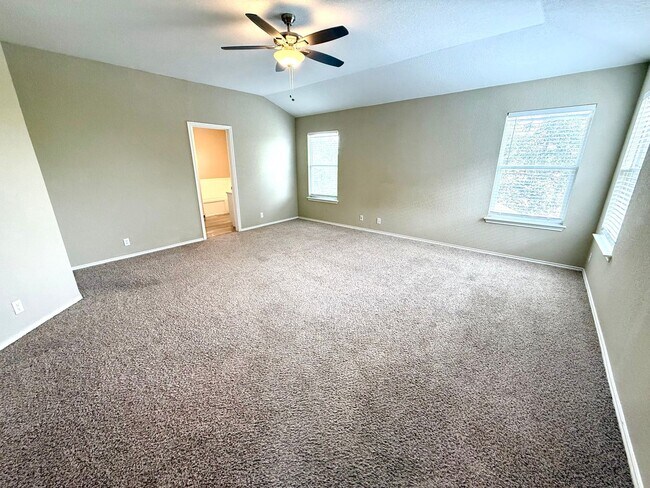 Building Photo - 5716 Watercress Dr