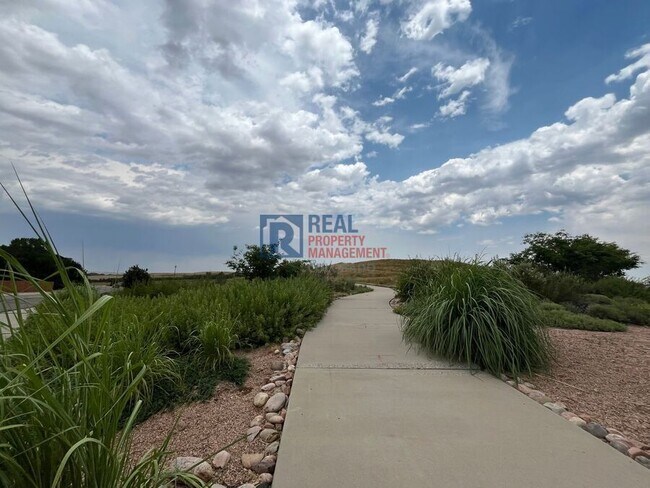 Building Photo - 4187 E 139th Dr