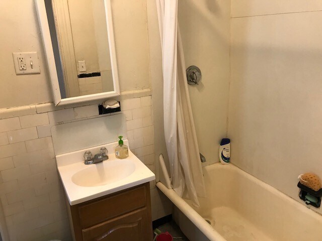 Building Photo - 1375 Commonwealth Ave