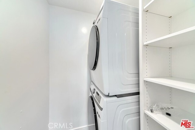 Building Photo - 3141 S Halm