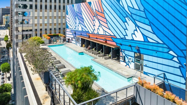 Building Photo - Pegasus