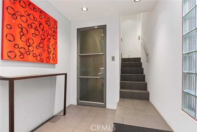 Building Photo - 3410 Hermosa Ave