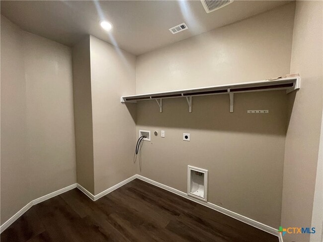 Building Photo - 3512 Donald Dr