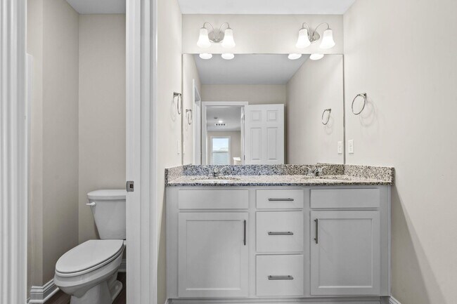 Building Photo - 824 Copley Pointe Dr