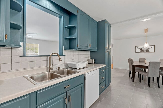 Building Photo - 2716 Pomme Meadows Dr