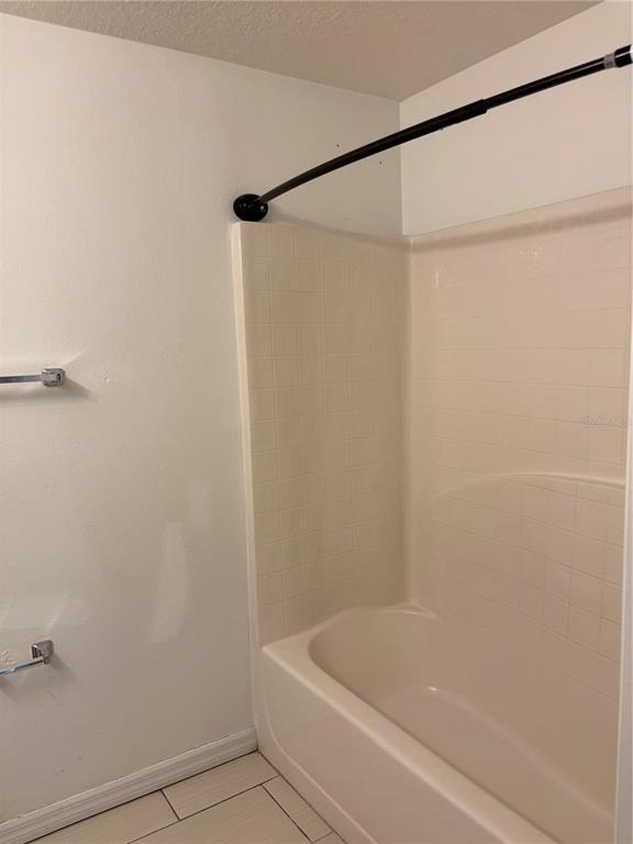 Building Photo - 120 Spoonbill Ct