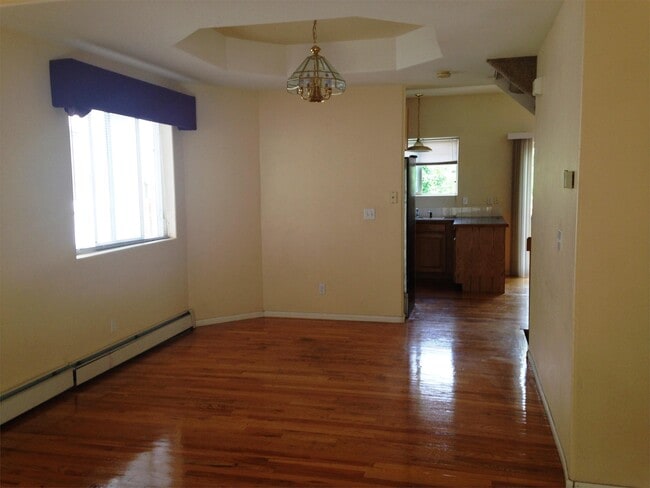 Building Photo - 3683 Iris Ave