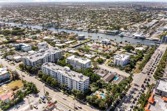 Building Photo - 101 SE 20th Ave