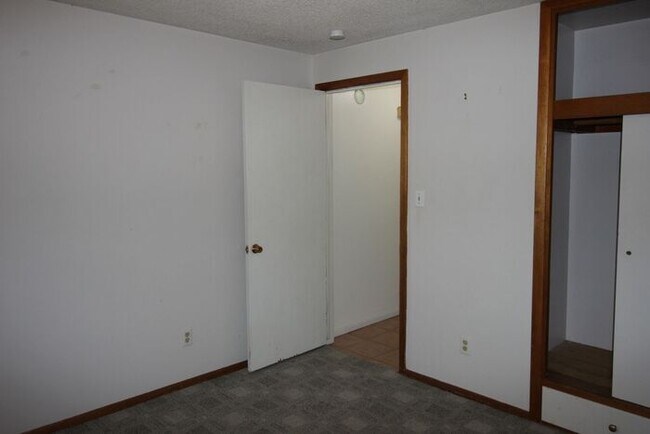 Building Photo - Great Condo In South Loveland