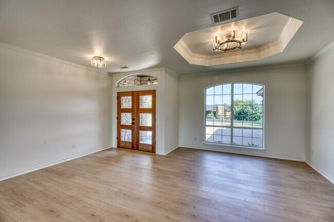 Building Photo - 1100 Broken Hills Dr