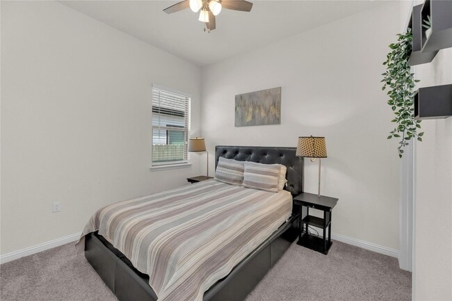 Building Photo - 10024 Dalliance Ln