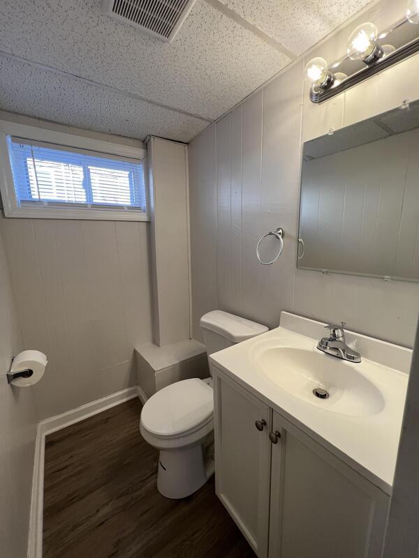 Building Photo - 1369 Kimberly Dr